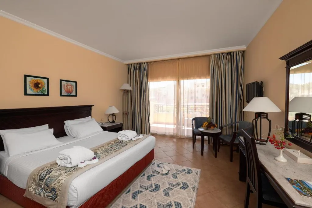 Superior Double or Twin Room with Garden View